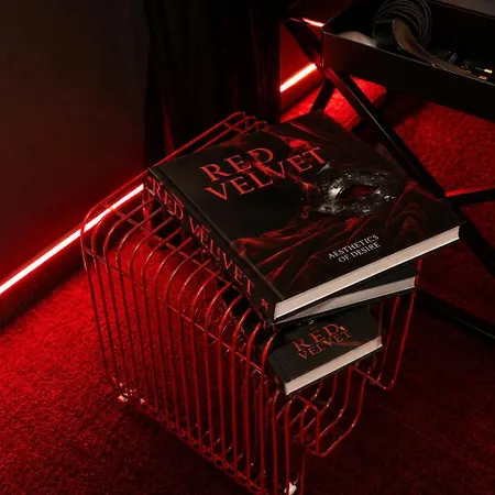 Bdsm Red Velvet Suite- Luxury Adults Only By Atelier Noir, Self Check-in, Ac, Optional Breakfest Apartamento *
